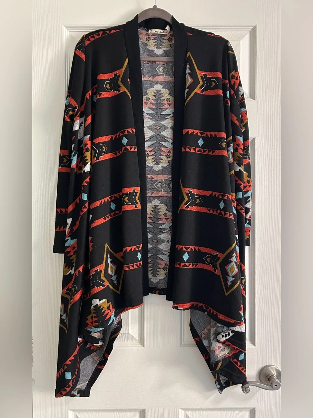 Liberty Love Southwestern Aztec Print Waterfall Cardigan Black Large